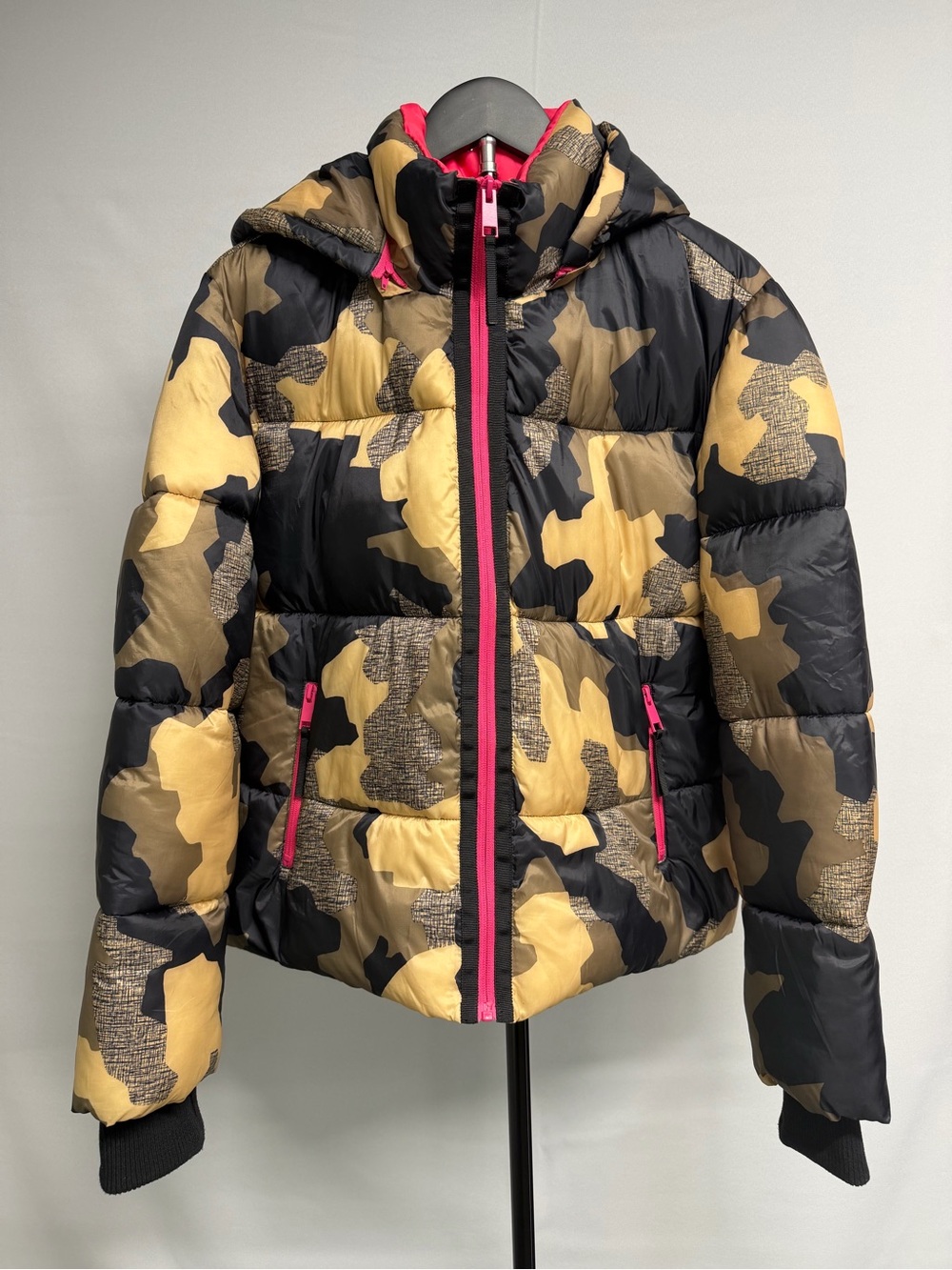 G by Giuliana Camo Puffer Jacket with Hot Pink Trim and Removable Hood